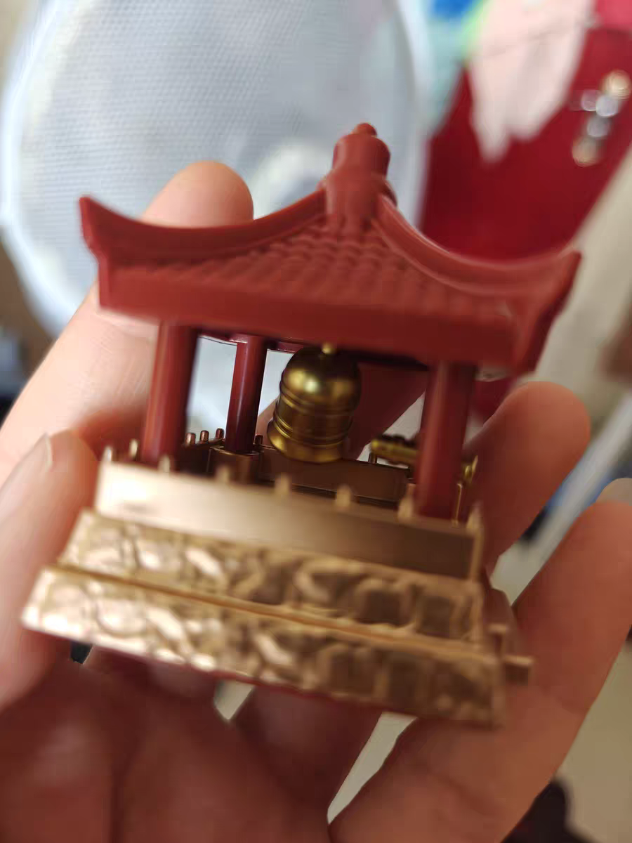 Mini Gong Toy ⛩️ Stress Relief Keychain Bell Creative Desk Decoration