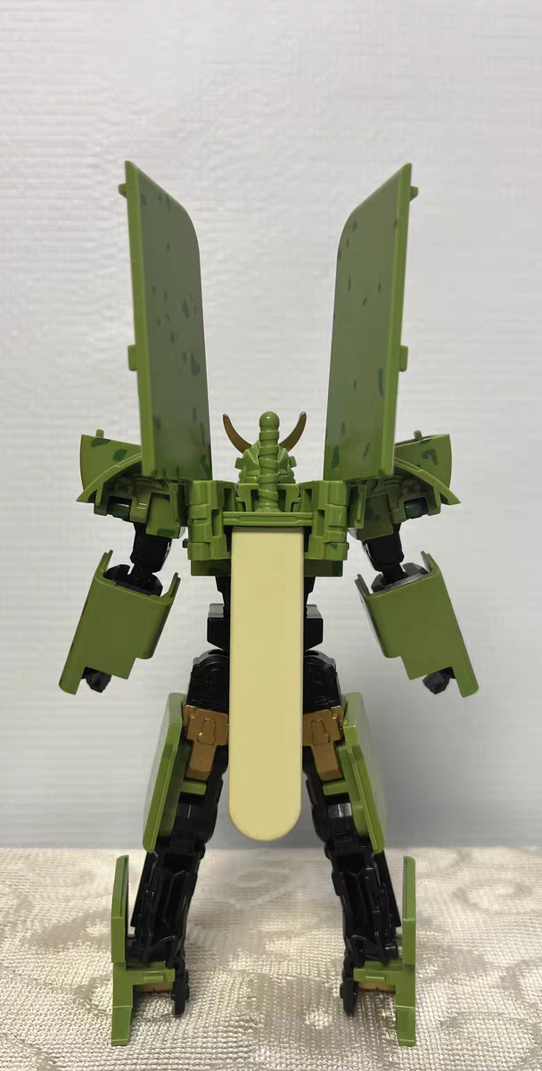 Transforming Ice Cream Robot π¦ Kids Creative Mecha Warrior Toy Model