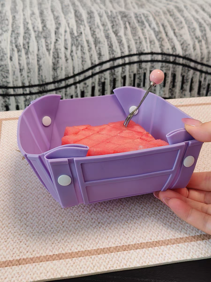 Portable Folding Silicone Bowl 🍲 Travel Outdoor Fruit Plate Cutting Board Basket