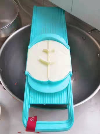 Stainless Steel Vegetable Shredder 🔪 Multi-Function Slicer & Grater Board