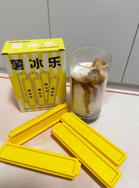 French Fries Ice Cube Mold β Creative Summer Silicone Ice Tray for DIY Drinks & Freezer