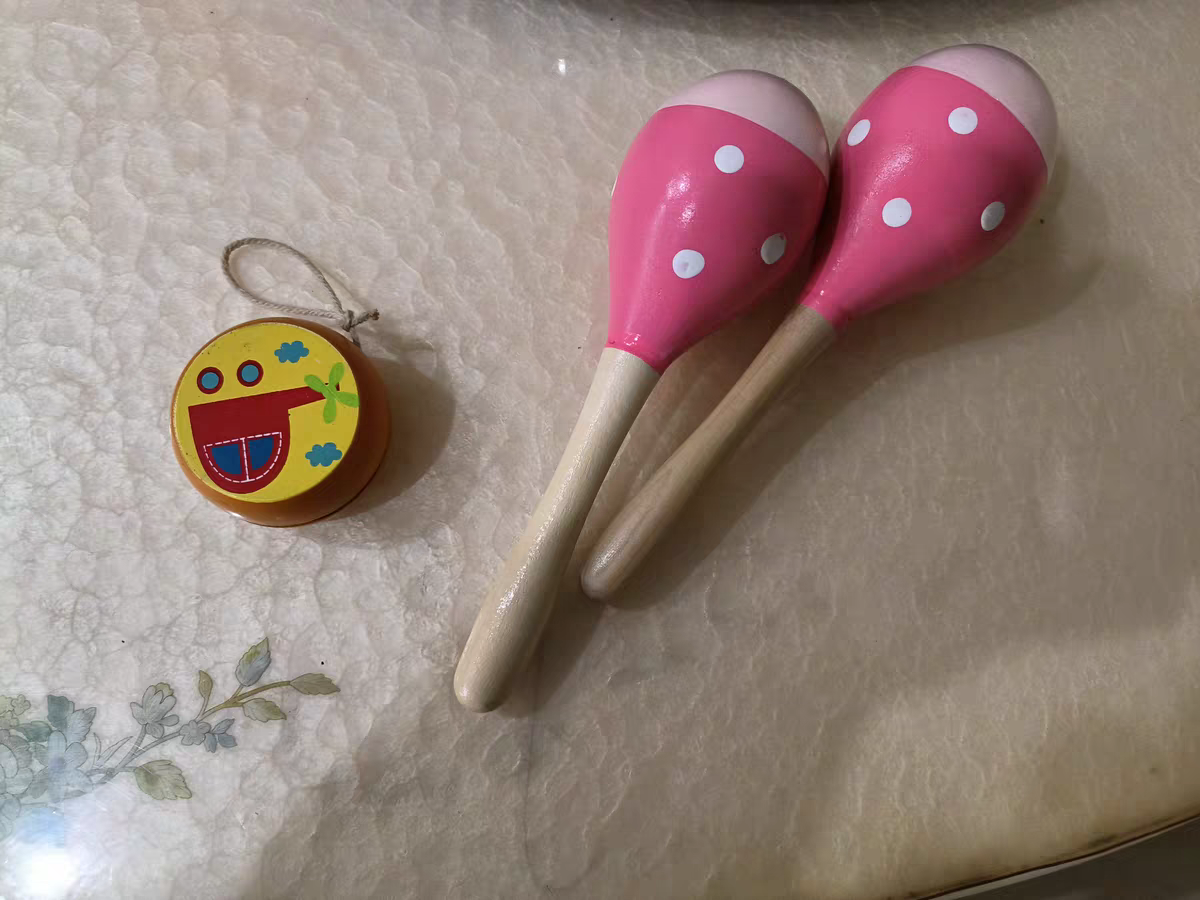 Wooden Baby Maracas Rattle 🎶 Red Egg Shaker Rhythm Toy for Kids & Toddlers