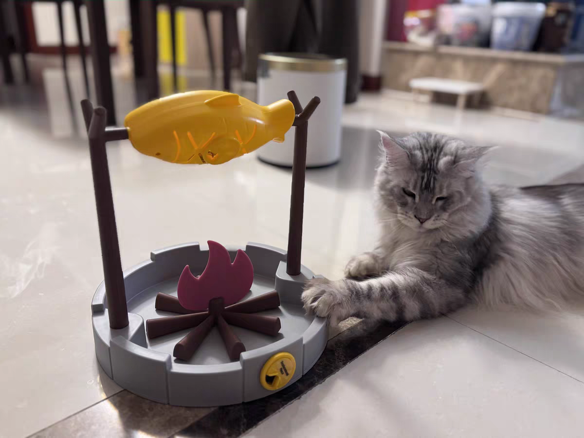 Cat Interactive Treat Toy 🐾 Rolling Feeder Puzzle Pet Self-Play Fun
