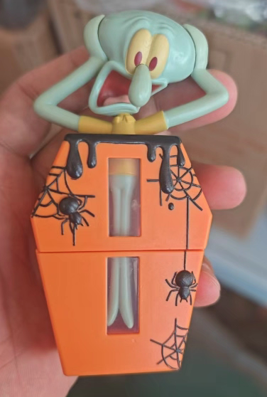 2022 KFC SpongeBob Halloween Toys 🎃 Squidward Figure