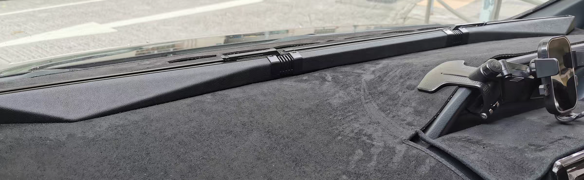 Automatic Car Sunshade Front Windshield ☀️ UV Protection Retractable Shade