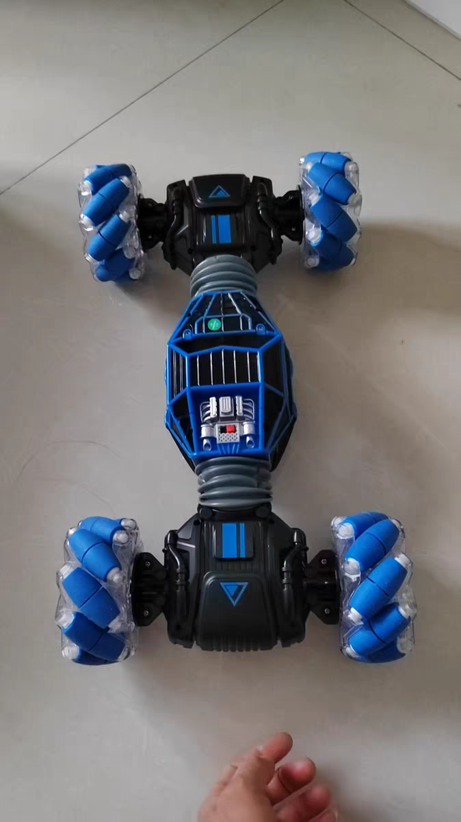 Gesture Control Watch Car 🚗 Transforming RC Stunt Off-Road Toy for Boys