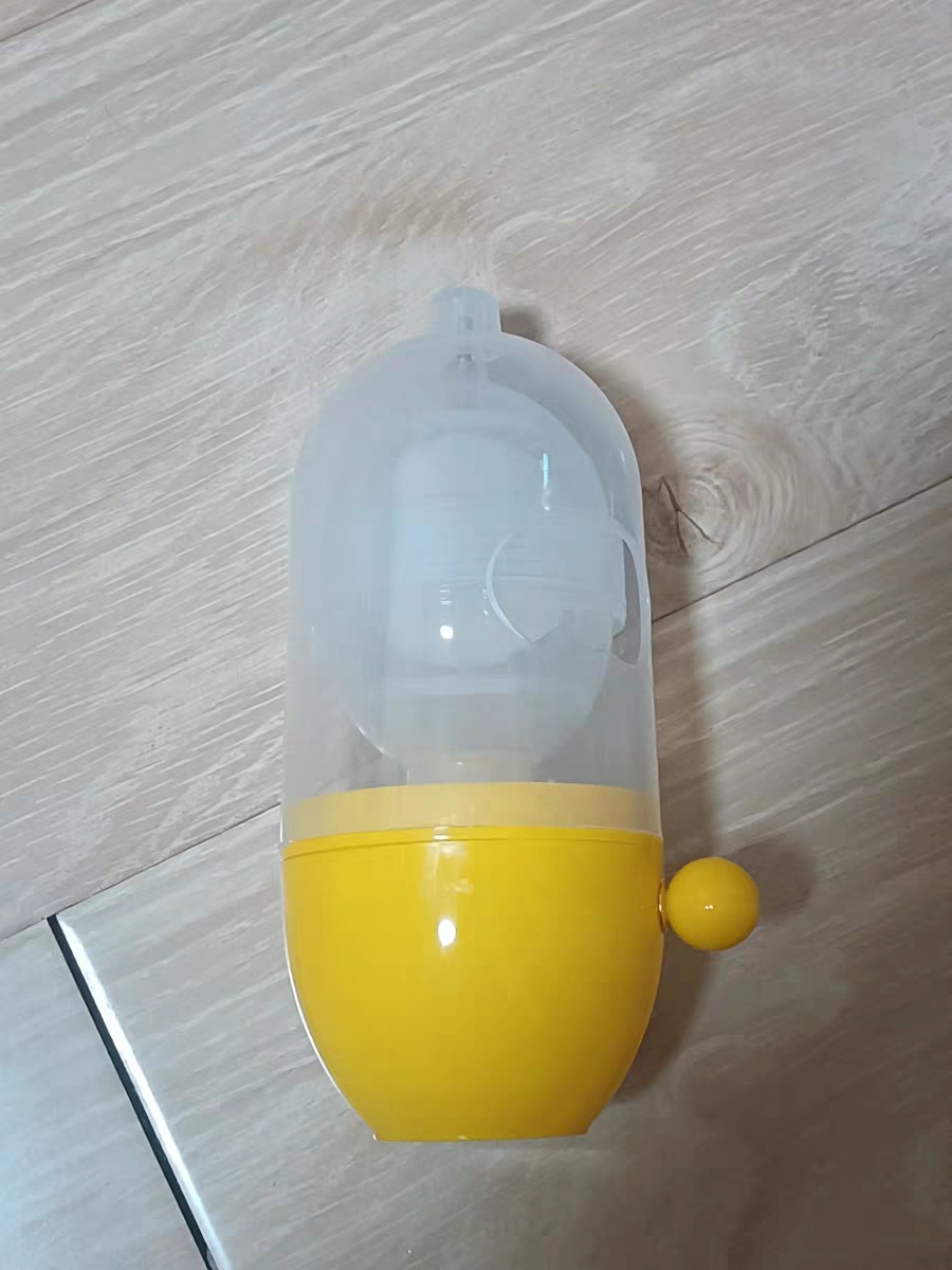 Golden Egg Maker 🥚 Handheld Egg Yolk & White Mixer Kitchen Gadget