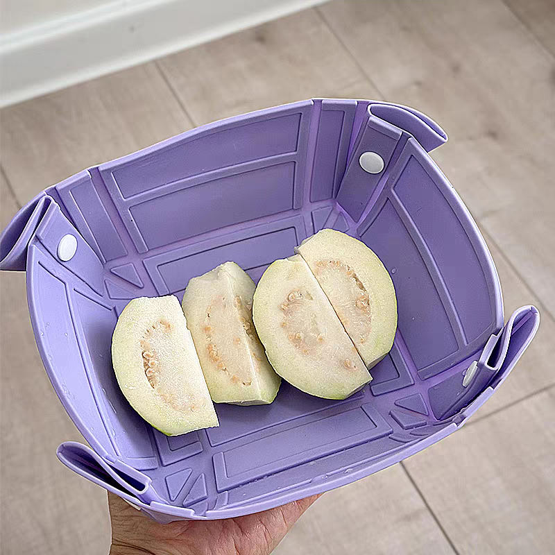 Portable Folding Silicone Bowl 🍲 Travel Outdoor Fruit Plate Cutting Board Basket