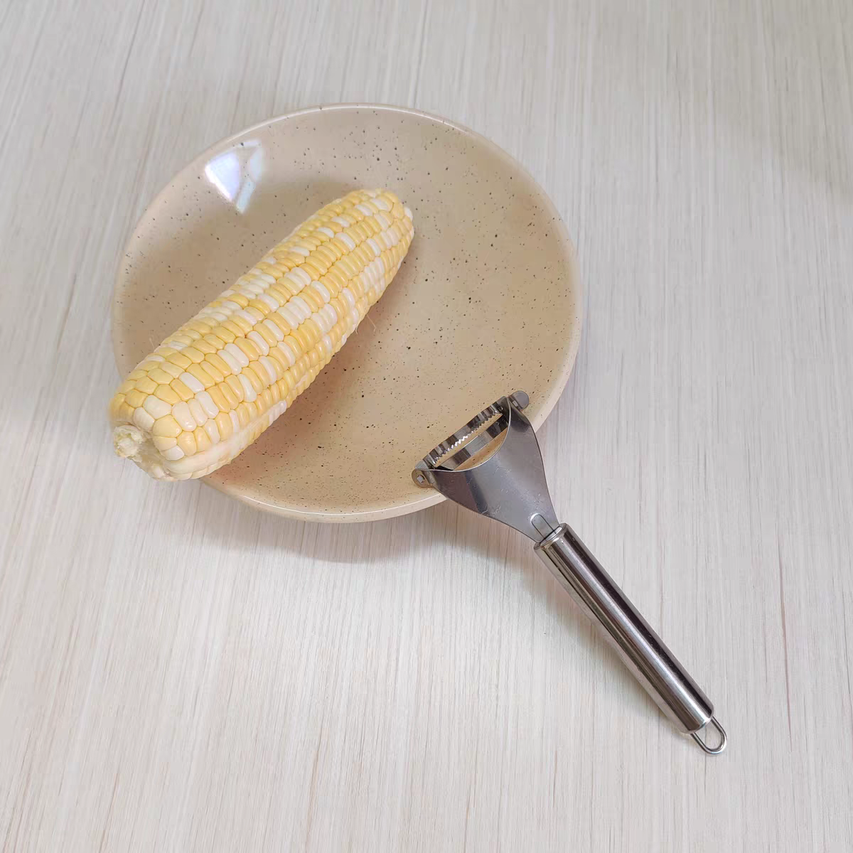Stainless Steel Corn Stripper 🌽 Easy Kernel Remover Kitchen Tool