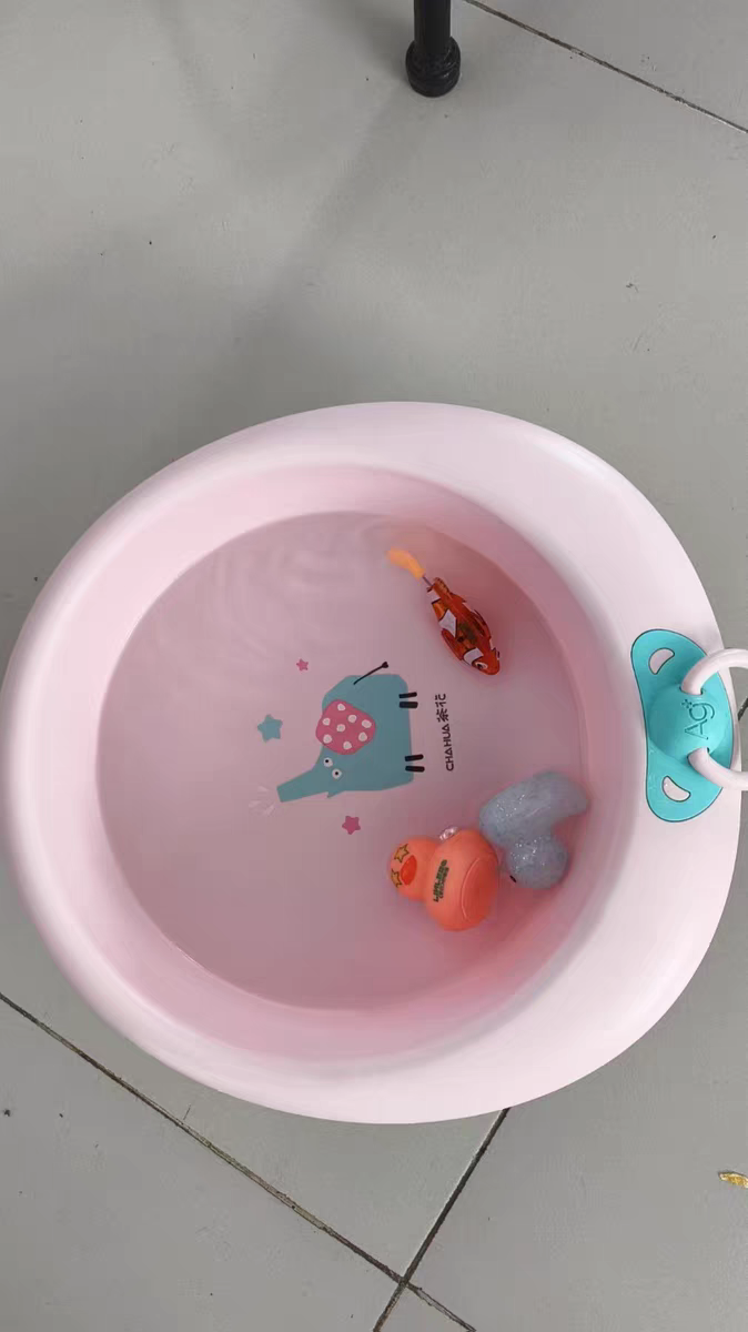 Electric Swimming Fish Toy 🐟 Light-Up Baby Bath Toy Water Play Fun