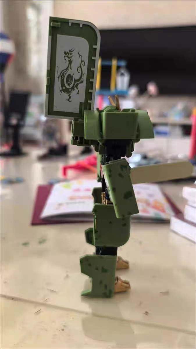 Transforming Ice Cream Robot 🍦 Kids Creative Mecha Warrior Toy Model