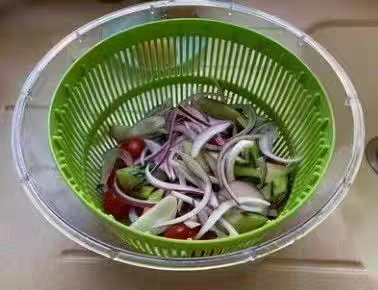 Rotating Salad Spinner Fruit & Vegetable Washer Drain Basket Kitchen Tool