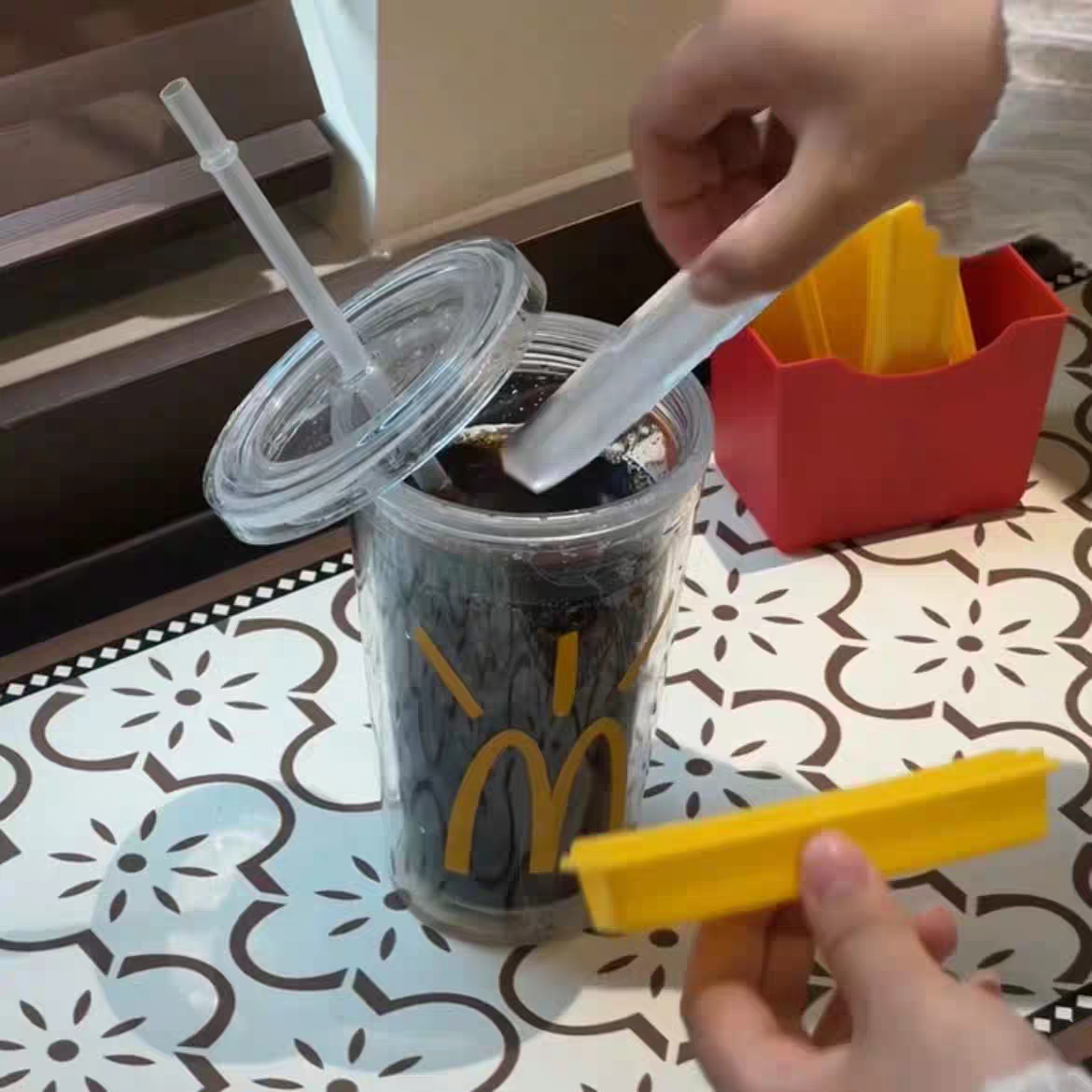 French Fries Ice Cube Mold – Creative Summer Silicone Ice Tray for DIY Drinks & Freezer