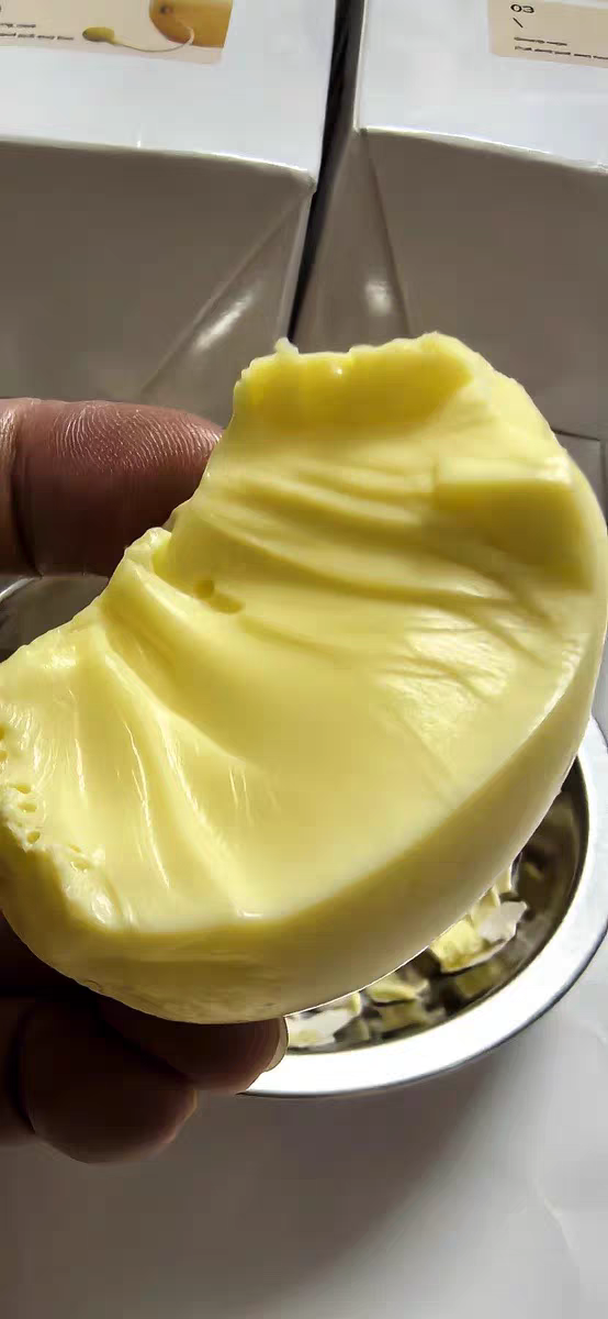 Golden Egg Maker 🥚 Handheld Egg Yolk & White Mixer Kitchen Gadget