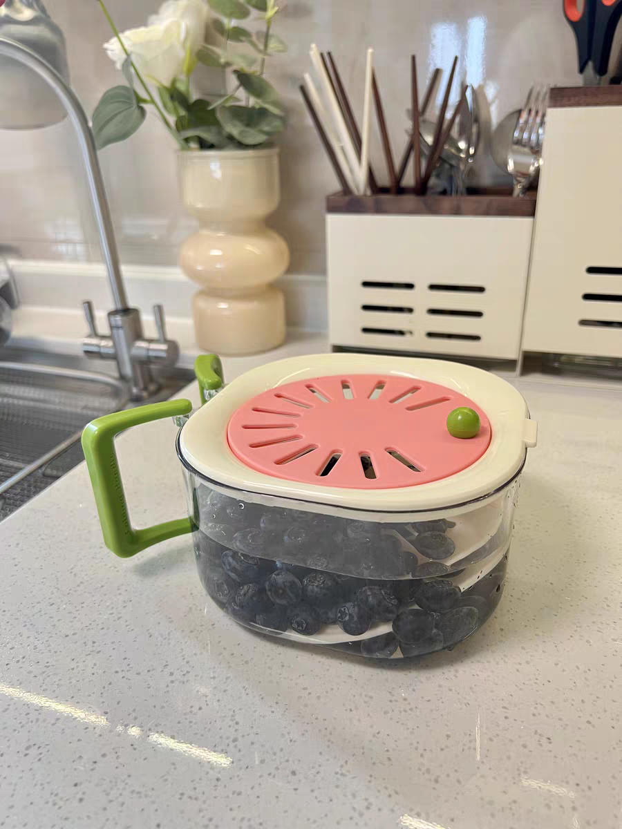 2025 New Faucet Sink Drain Basket 🍇 Kitchen Fruit Veggie Strainer