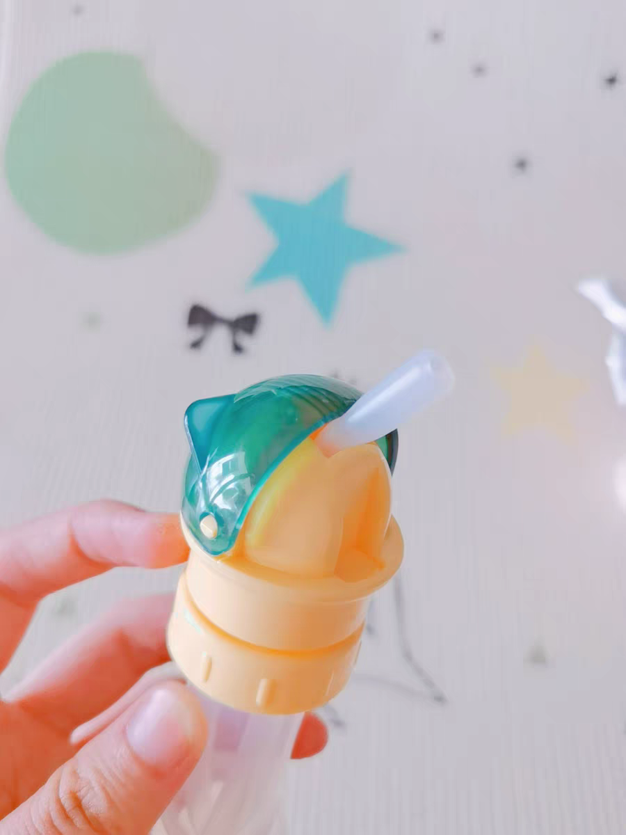Silicone Bottle Straw Adapter 🍼 Portable Drink Cap for Kids & Baby