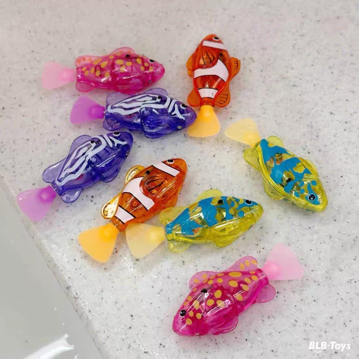Electric Swimming Fish Toy 🐟 Light-Up Baby Bath Toy Water Play Fun
