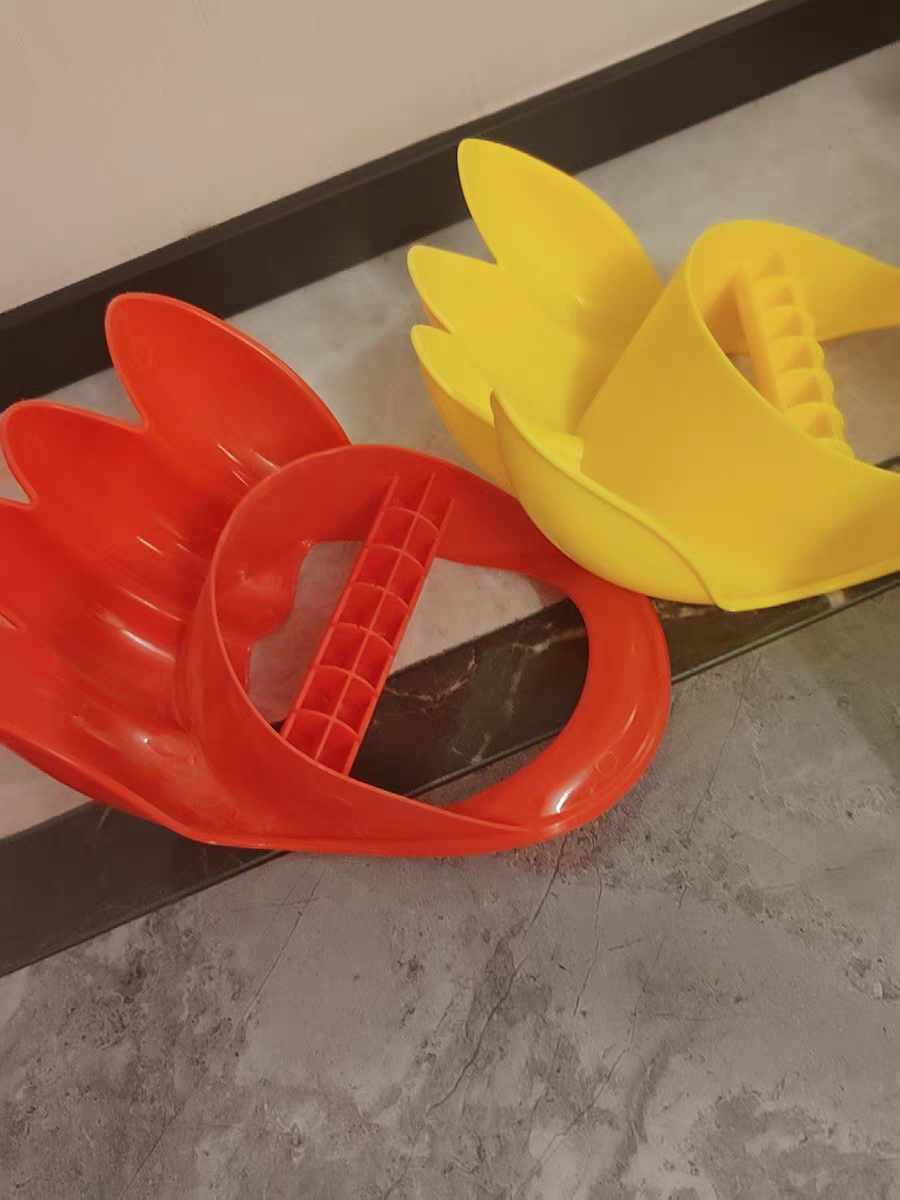 2PCS Dinosaur Claw Sand Toys 🦖 Kids Beach Digging & Water Play Grabbers