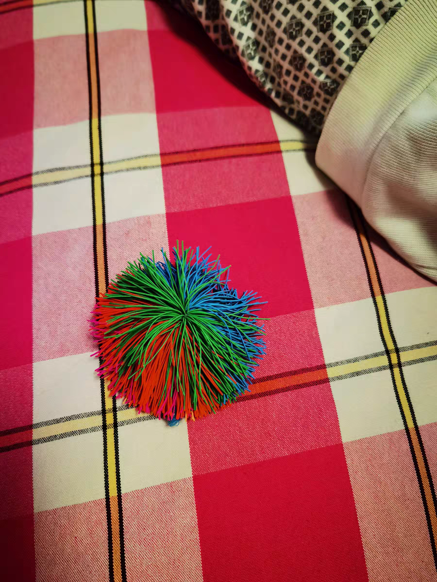 Colorful Kick Shuttlecock Toy 🪶 Fun Exercise Game for Kids & Adults