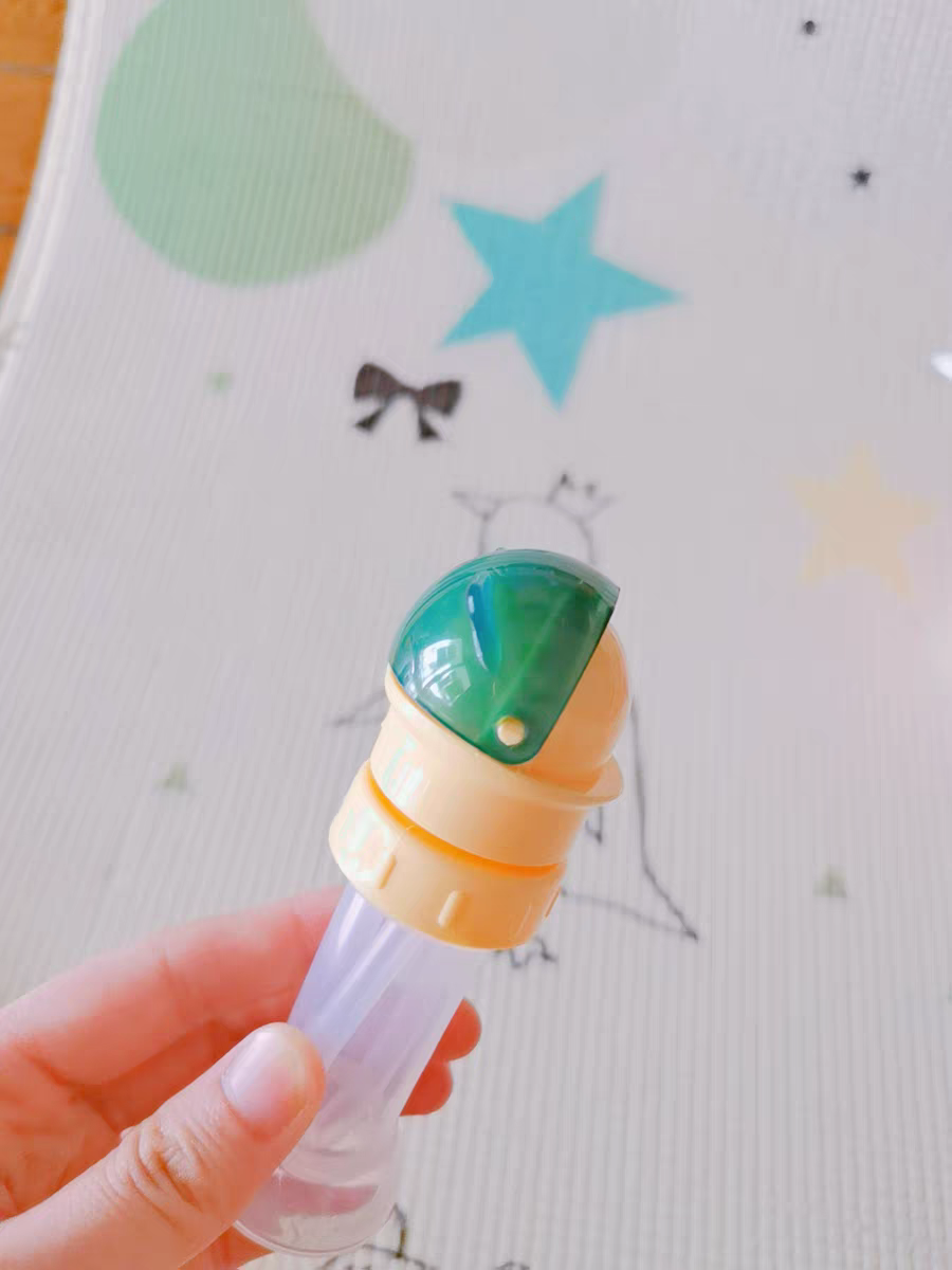 Silicone Bottle Straw Adapter 🍼 Portable Drink Cap for Kids & Baby