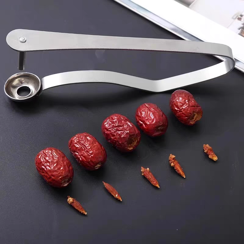Red Date Seed Remover 🌟 Stainless Steel Jujube Pitter Fruit Coring Tool