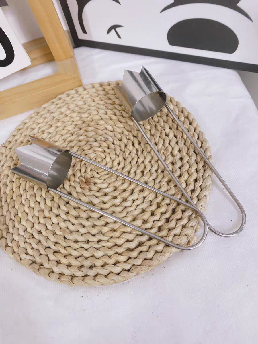 Stainless Steel Fruit Corer 🍏 Easy Apple & Pear Seed Remover Tool