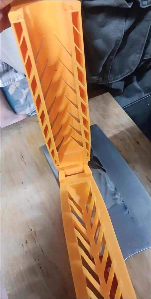 Sausage Slicer Machine 🌭 Easy Flower-Cut Tool for Hot Dogs & BBQ