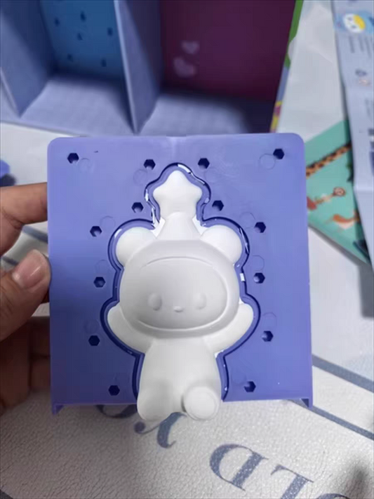 DIY Plaster Painting Kit 🐻 TOI Kids Art Craft Bear Figurine Birthday Gift