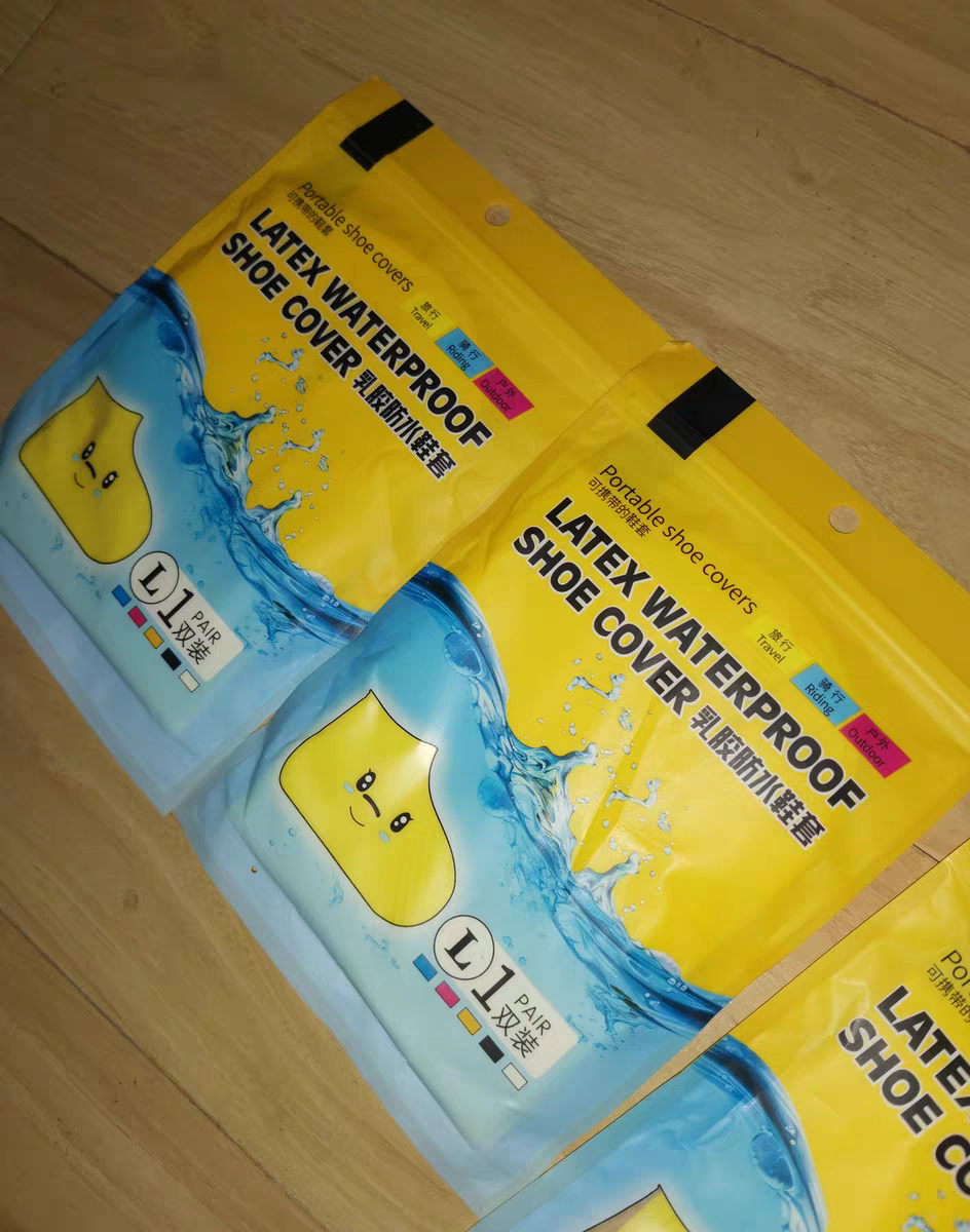 Reusable Waterproof Shoe Covers 🌧️ Non-Slip Silicone Overshoes for Rain