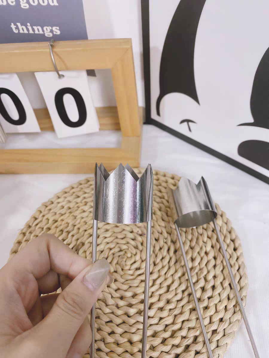 Stainless Steel Fruit Corer 🍏 Easy Apple & Pear Seed Remover Tool
