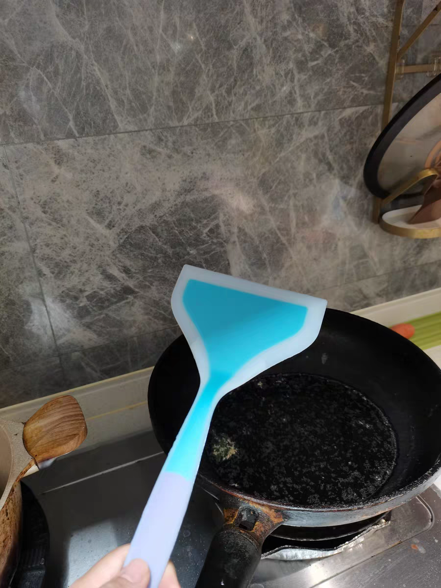 Silicone Pancake Spatula – Non-Stick Heat Resistant Turner for Cooking & Baking