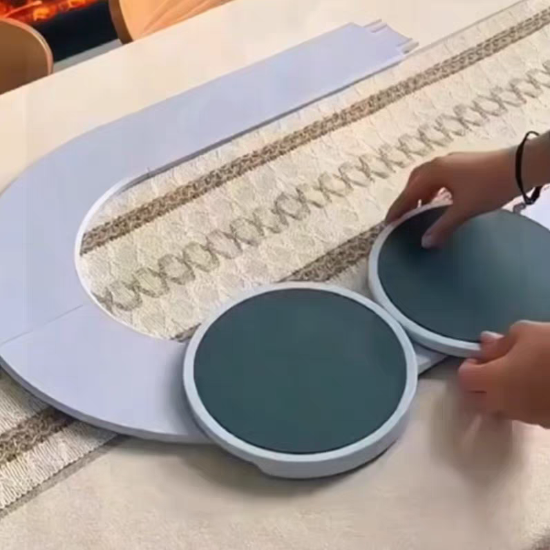 Rotating Lazy Susan Turntable 🍽️ 2025 Hot Dining Table Swivel Tray – Non-Slip