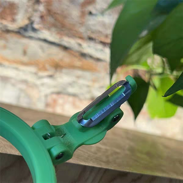 Upgraded Fruit Peeler 🍎 Magic Apple & Vegetable Peeling Tool