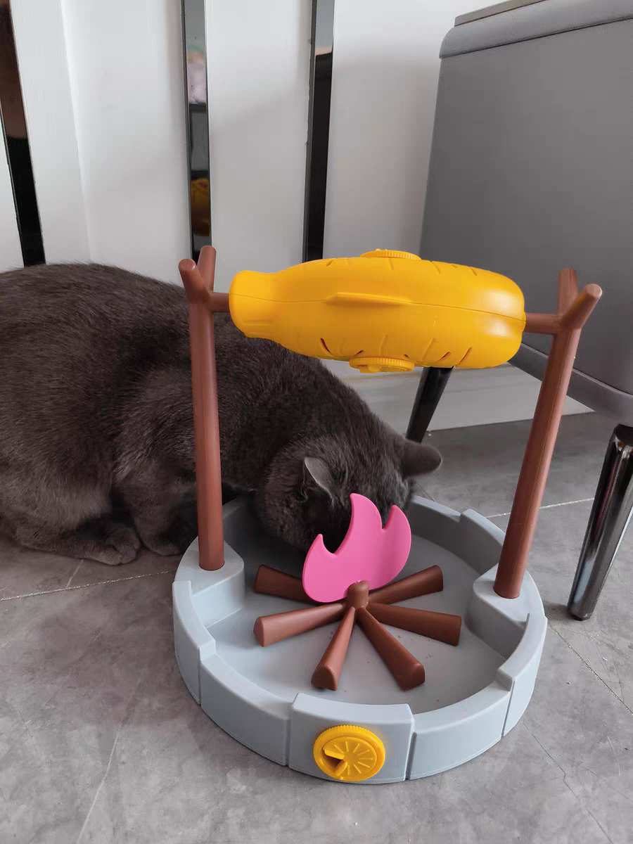 Cat Interactive Treat Toy 🐾 Rolling Feeder Puzzle Pet Self-Play Fun