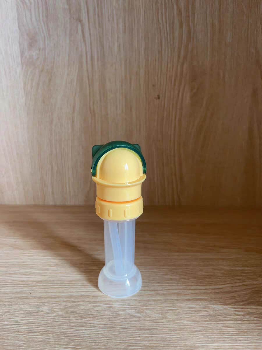 Silicone Bottle Straw Adapter 🍼 Portable Drink Cap for Kids & Baby