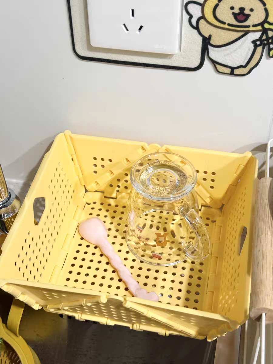 Collapsible Sink Strainer Basket  Foldable Kitchen Wash Basin & Fruit Drainer