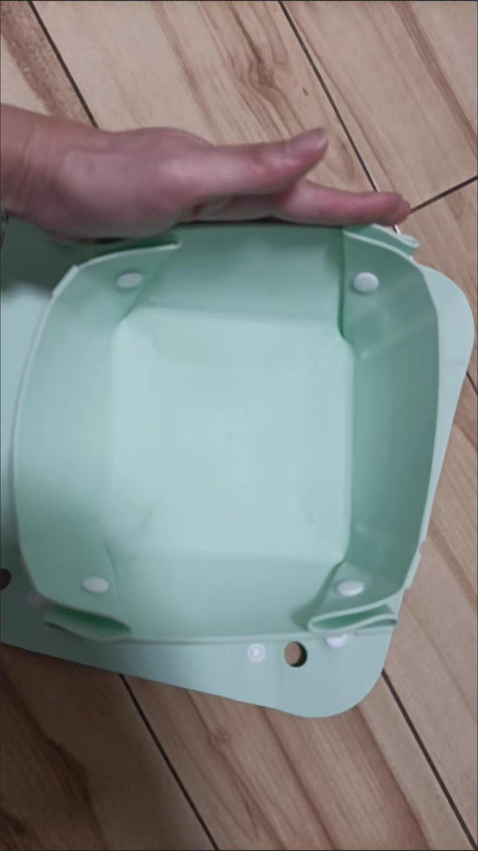 Portable Folding Silicone Bowl 🍲 Travel Outdoor Fruit Plate Cutting Board Basket