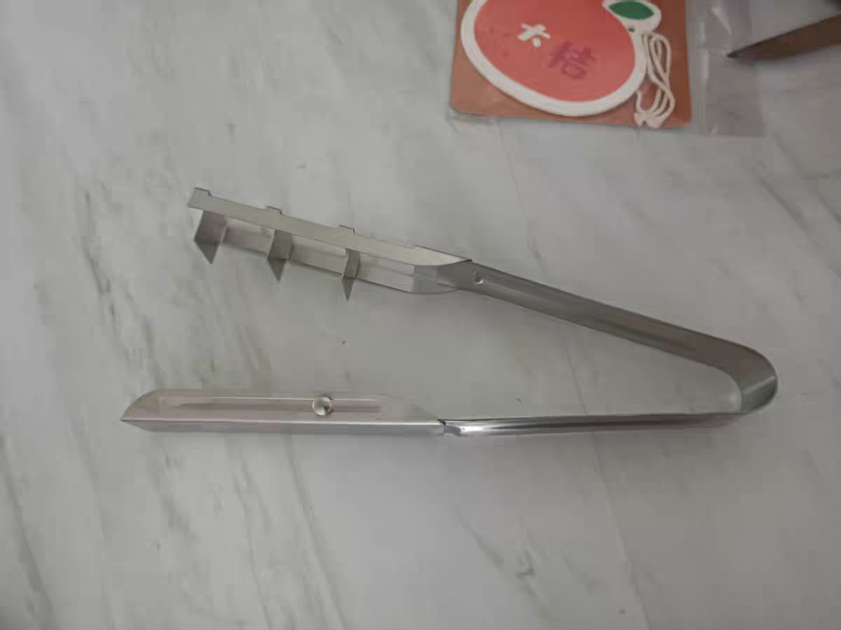 304 Stainless Steel Watermelon Cutter 🍉 Multi-Function Fruit Divider Tool