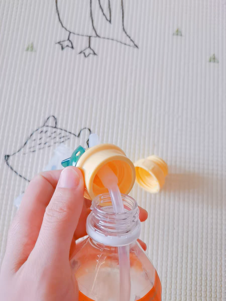 Silicone Bottle Straw Adapter 🍼 Portable Drink Cap for Kids & Baby