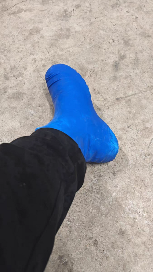 Reusable Waterproof Shoe Covers 🌧️ Non-Slip Silicone Overshoes for Rain